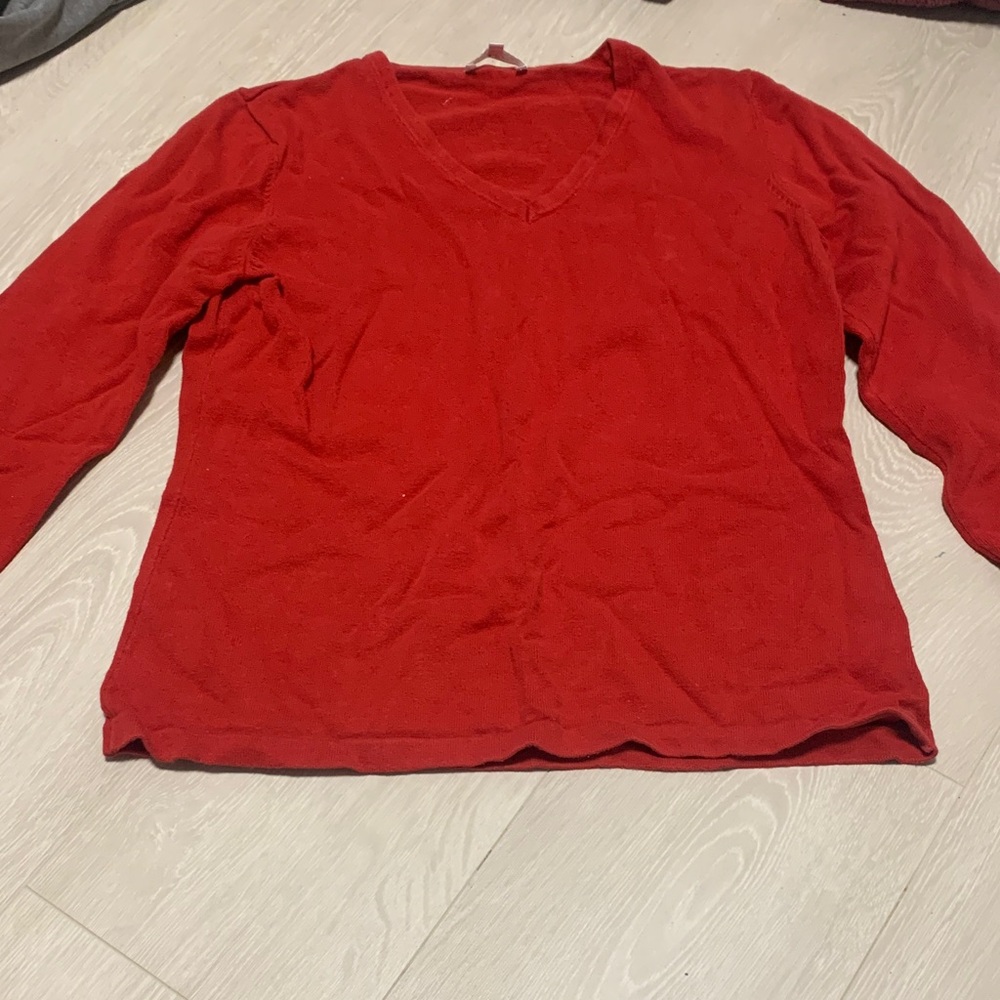 Northern Reflections Vibrant Red Top